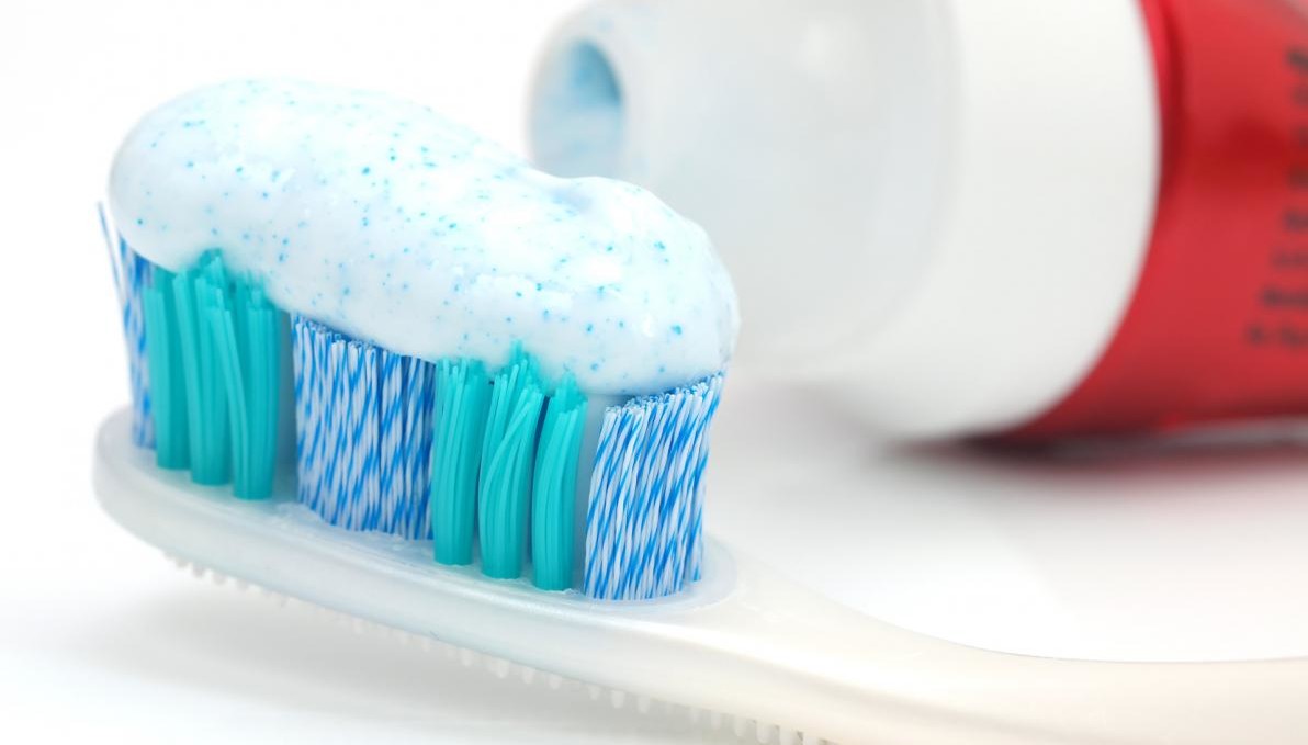 fluora dentista Baroni Sesto Fiorentino
